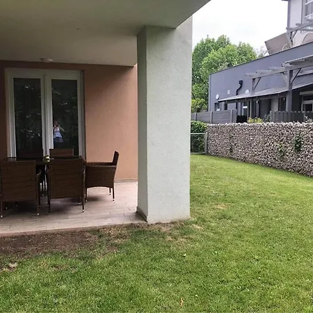Lido Nappali + 3 Háló Apartman