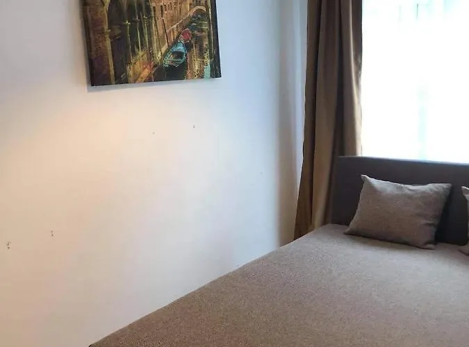 Lido Nappali + 3 Halo Apartament